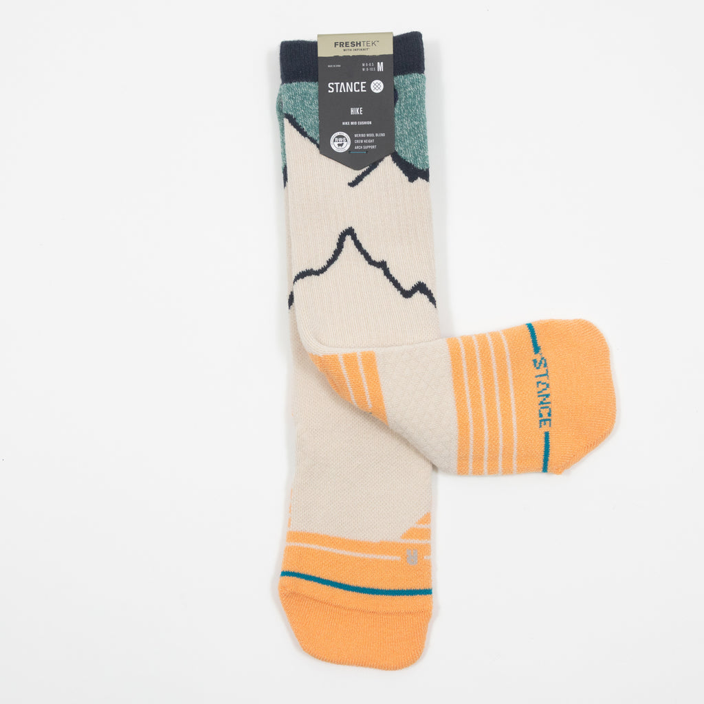 STANCE Peaking Hike Socks in TAN