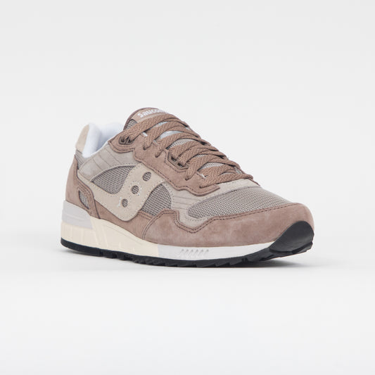 SAUCONY Shadow 5000 Trainers in BEIGE & GREY