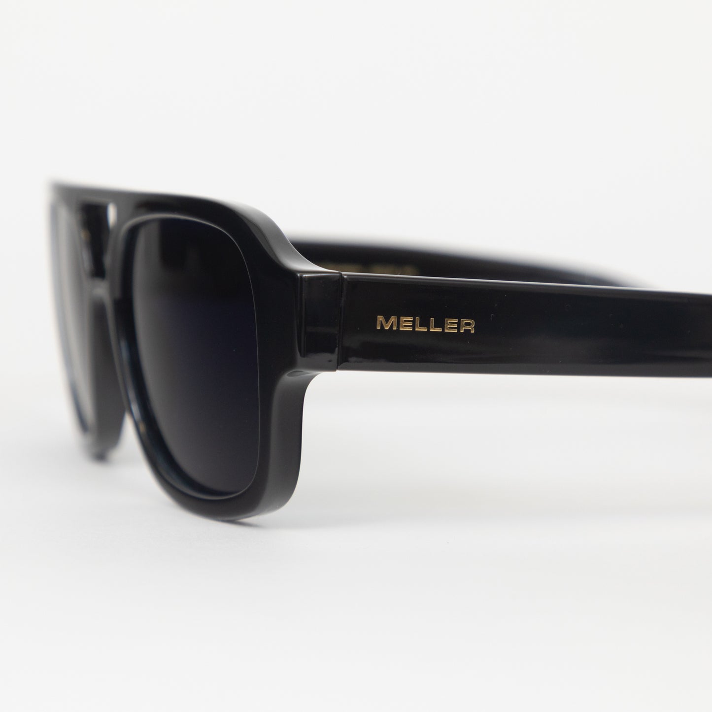 MELLER Shipo Aviator Style Sunglasses in BLACK SEA