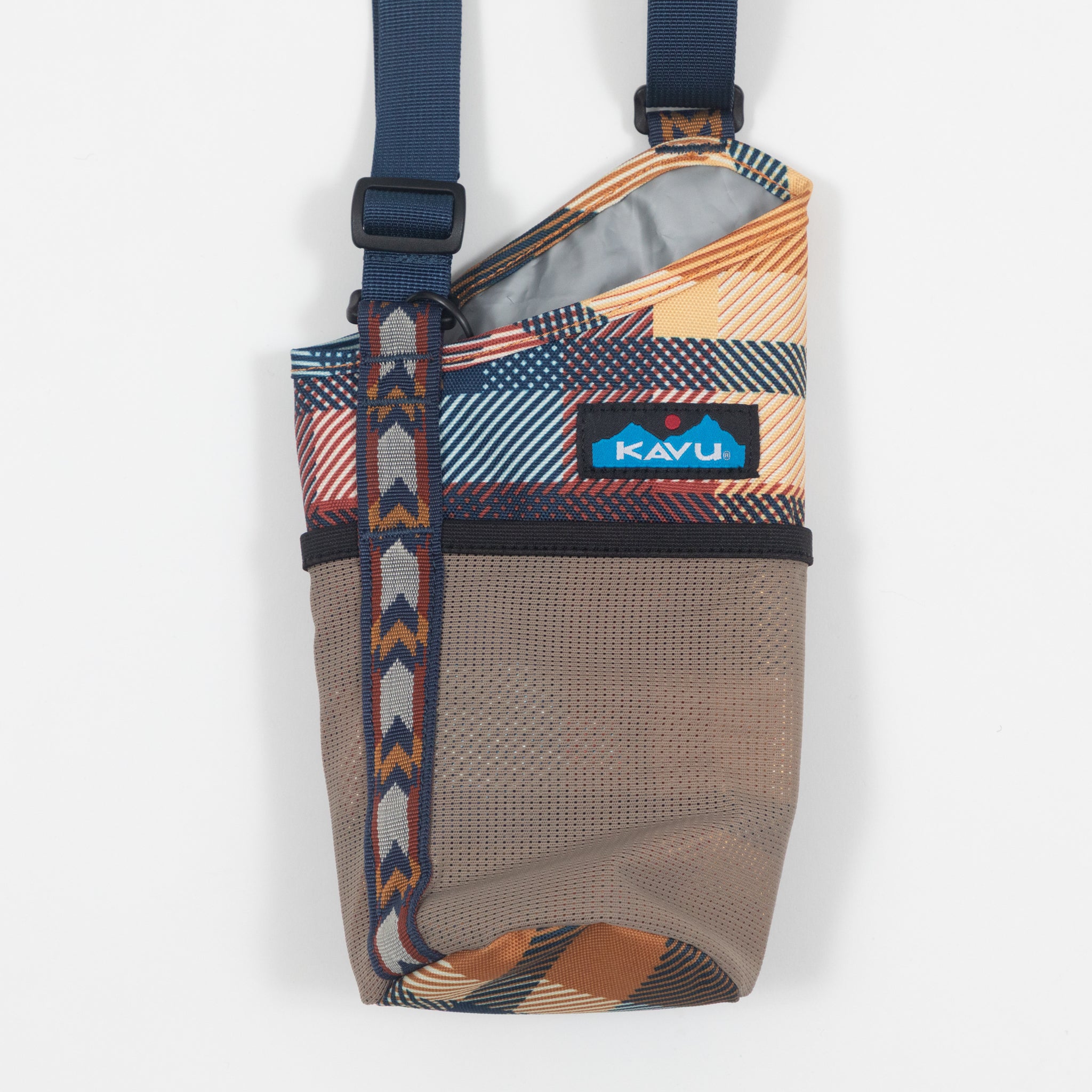 KAVU Sip Sling Drink Holder in CABIN PLAID