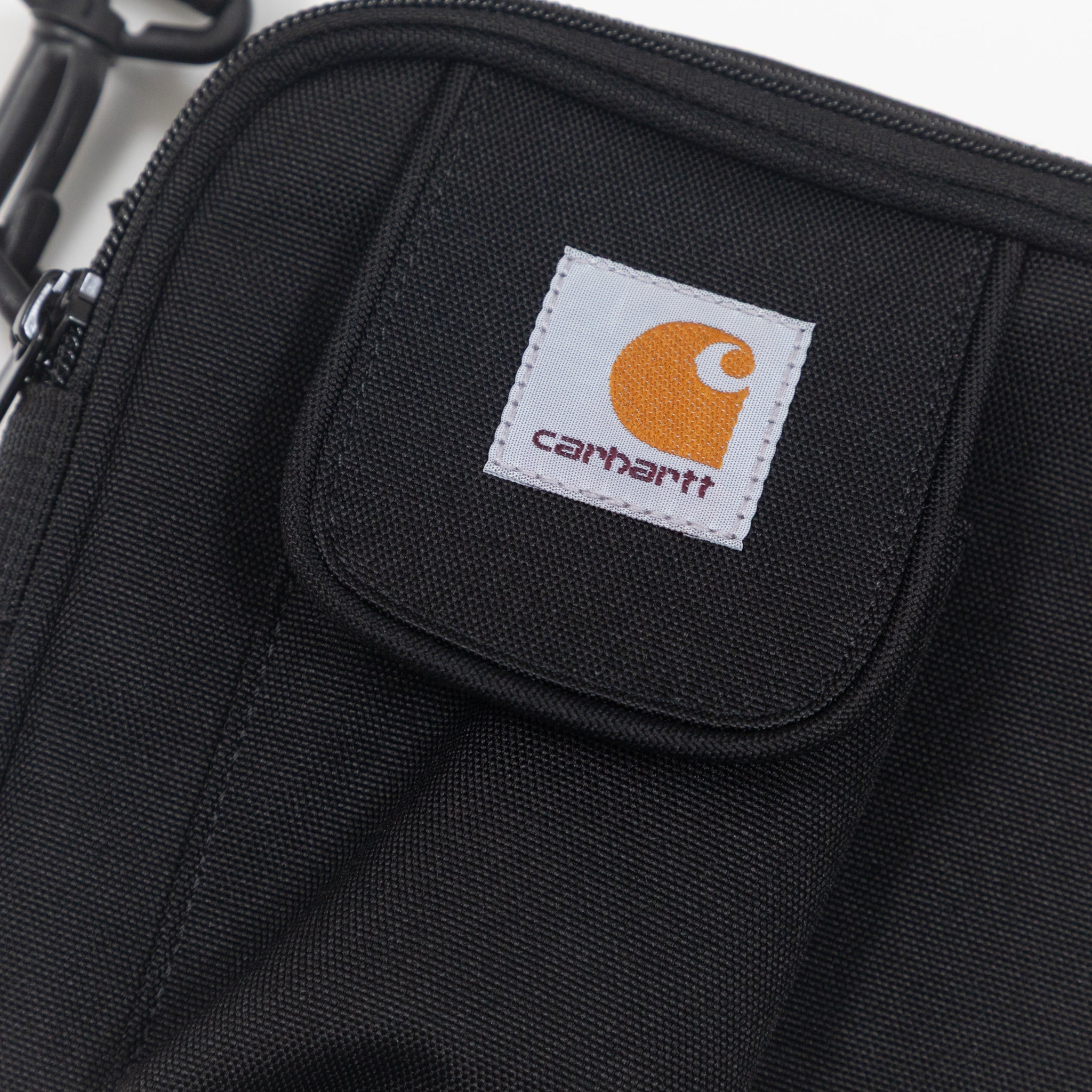 CARHARTT Small Essentials Bag in BLACK