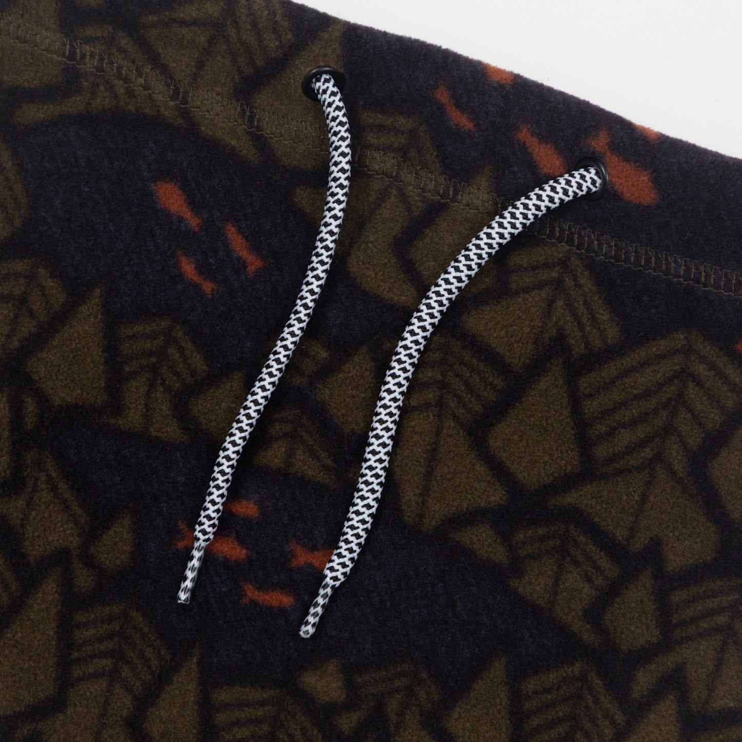 KAVU South Sound Neck Warmer in SASQUATCH NIGHT