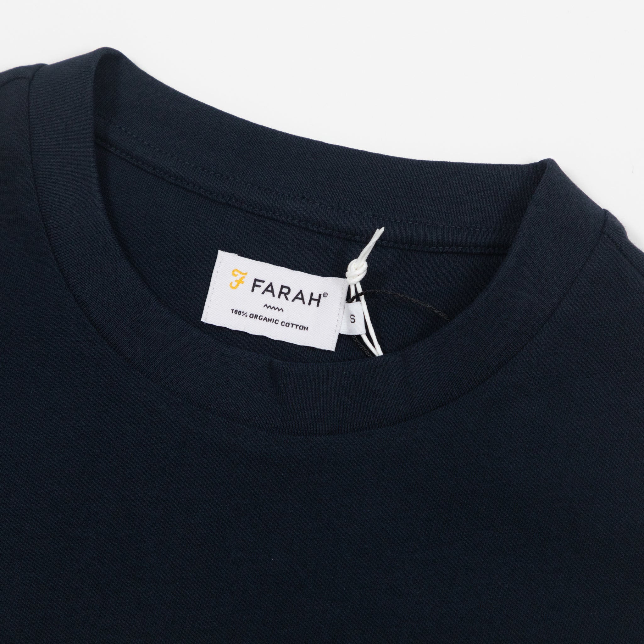 FARAH Stacy Pocket T-Shirt in NAVY