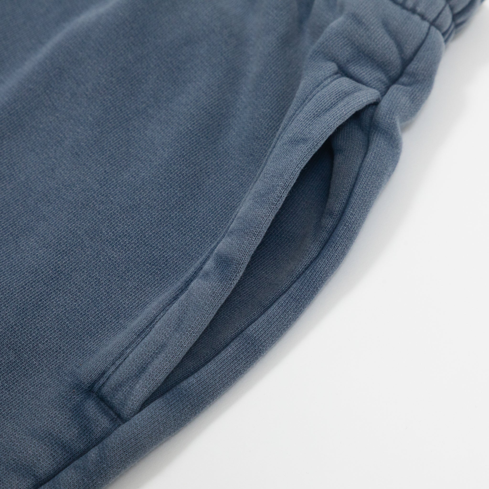 COLORFUL STANDARD Straight Leg Sweatpants in NEPTUNE BLUE