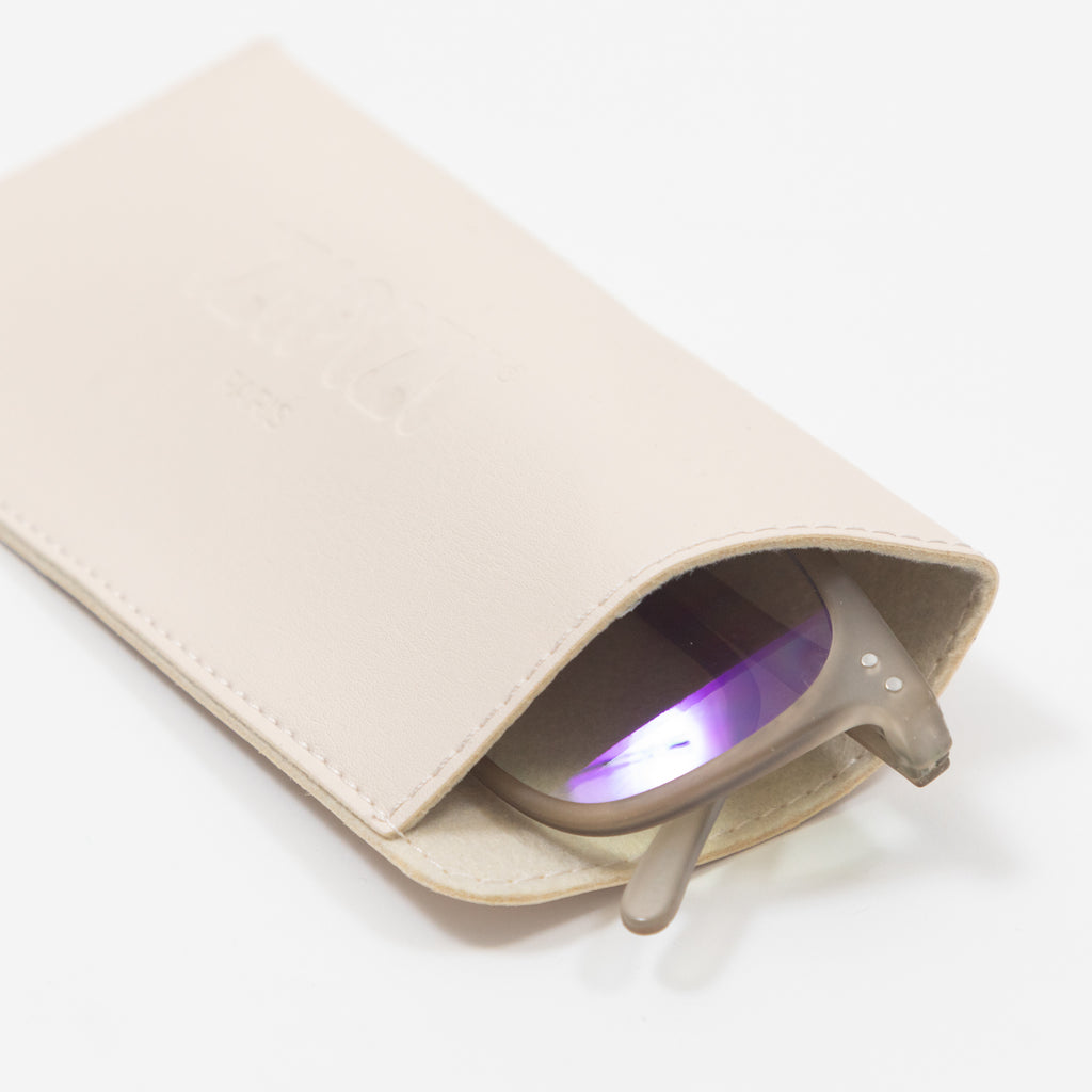 IZIPIZI Sunglasses Pouch in CREAM