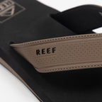 REEF The Layback Sandals in BLACK & BEIGE