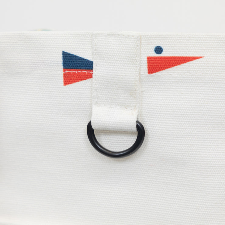 PARLEZ Topaz Tote in WHITE