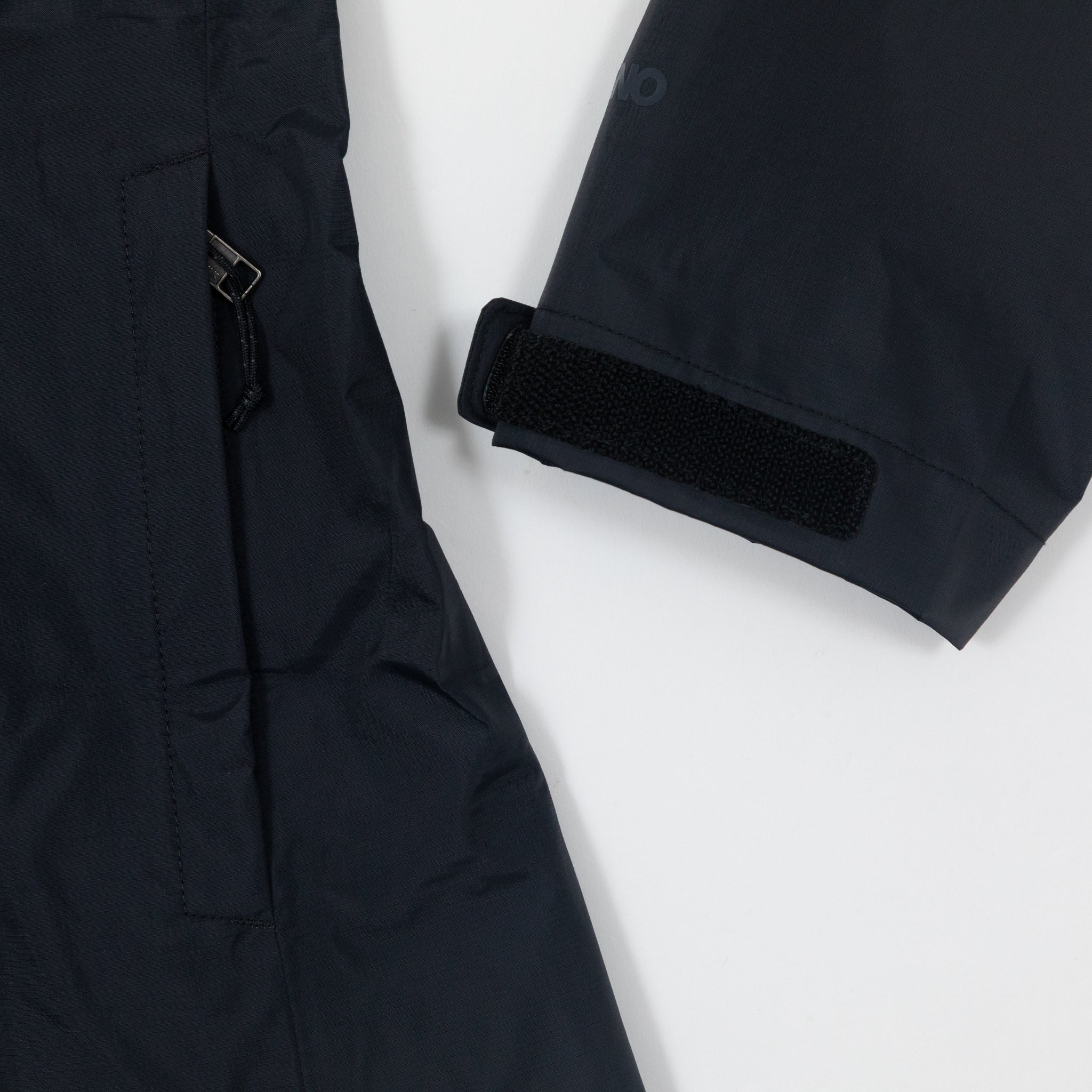 Womens PATAGONIA Torrentshell 3L Rain Jacket in BLACK