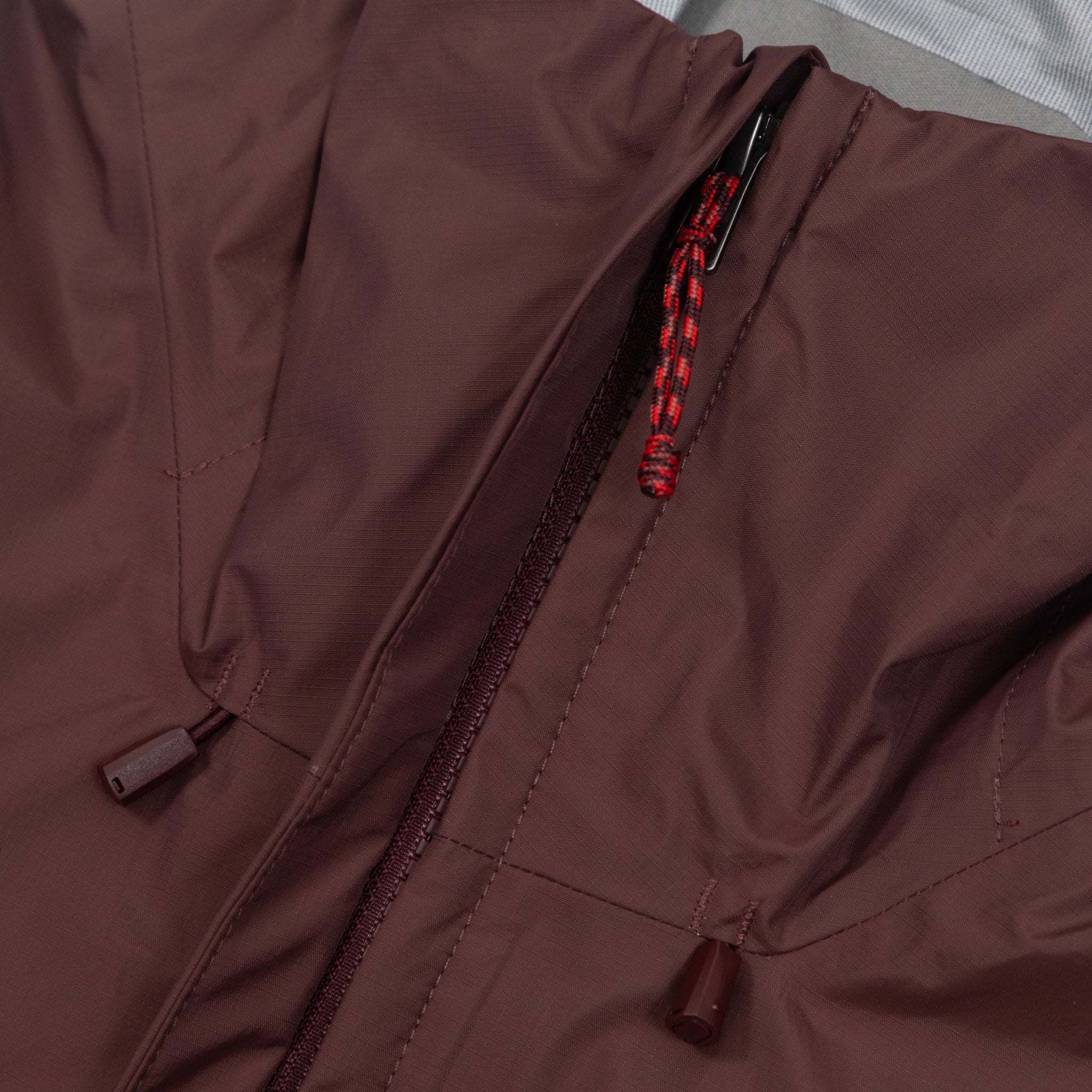 Womens PATAGONIA Torrentshell 3L Rain Jacket in DARK RUBY