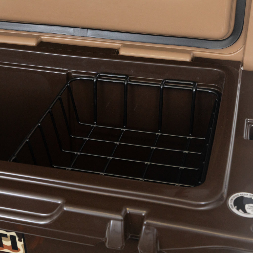 YETI Tundra® 45 Cool Box in Wetlands Camo