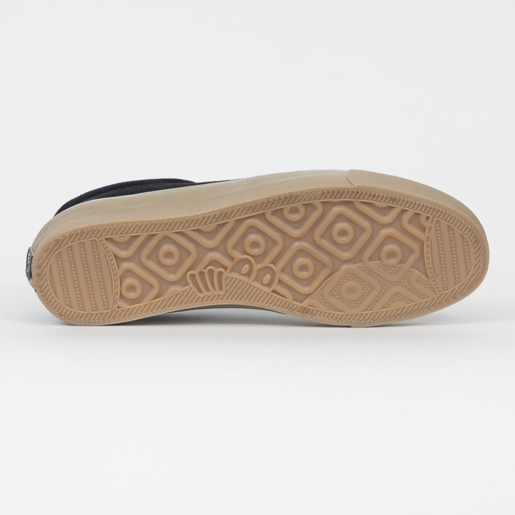 LAST RESORT AB VM001 Suede Skater trainers BLACK & GUM