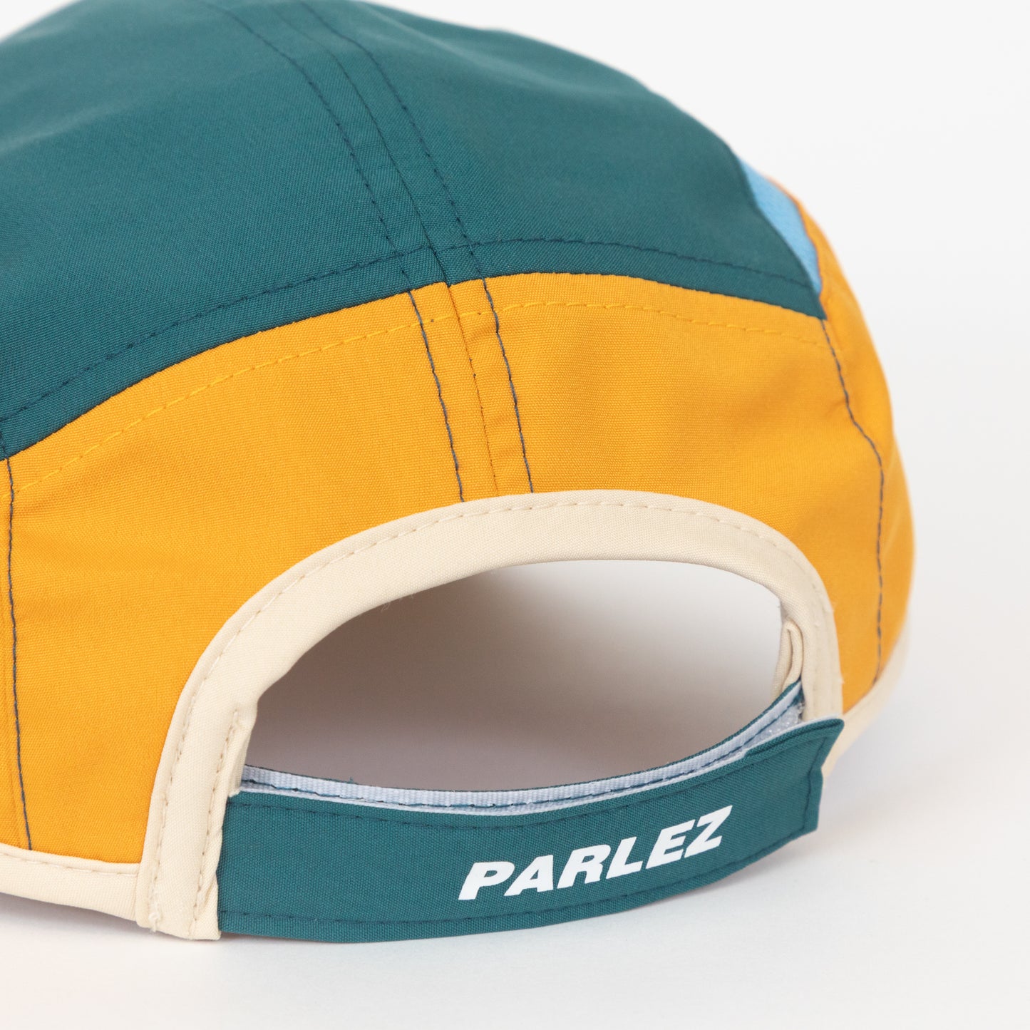 parlez venture cap adjustable closure back view