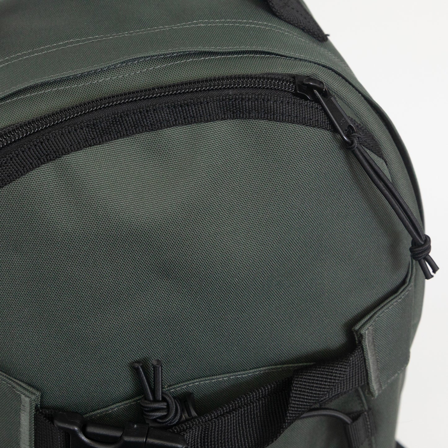 CARHARTT WIP Kickflip Backpack in GREEN