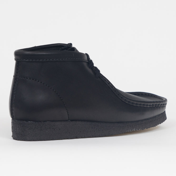 CLARKS ORIGINALS Wallabee Boots in BLACK LEATHER