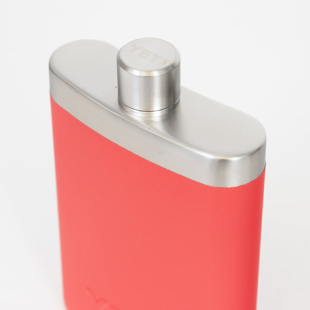 YETI 7 oz Portable Flask in Rescue Red