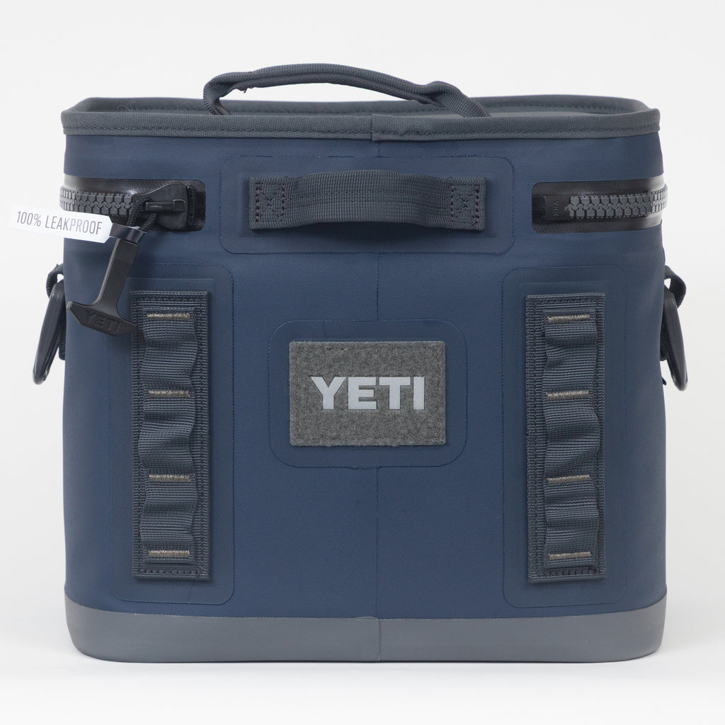 YETI Hopper Flip® 8 Cool Bag in Navy