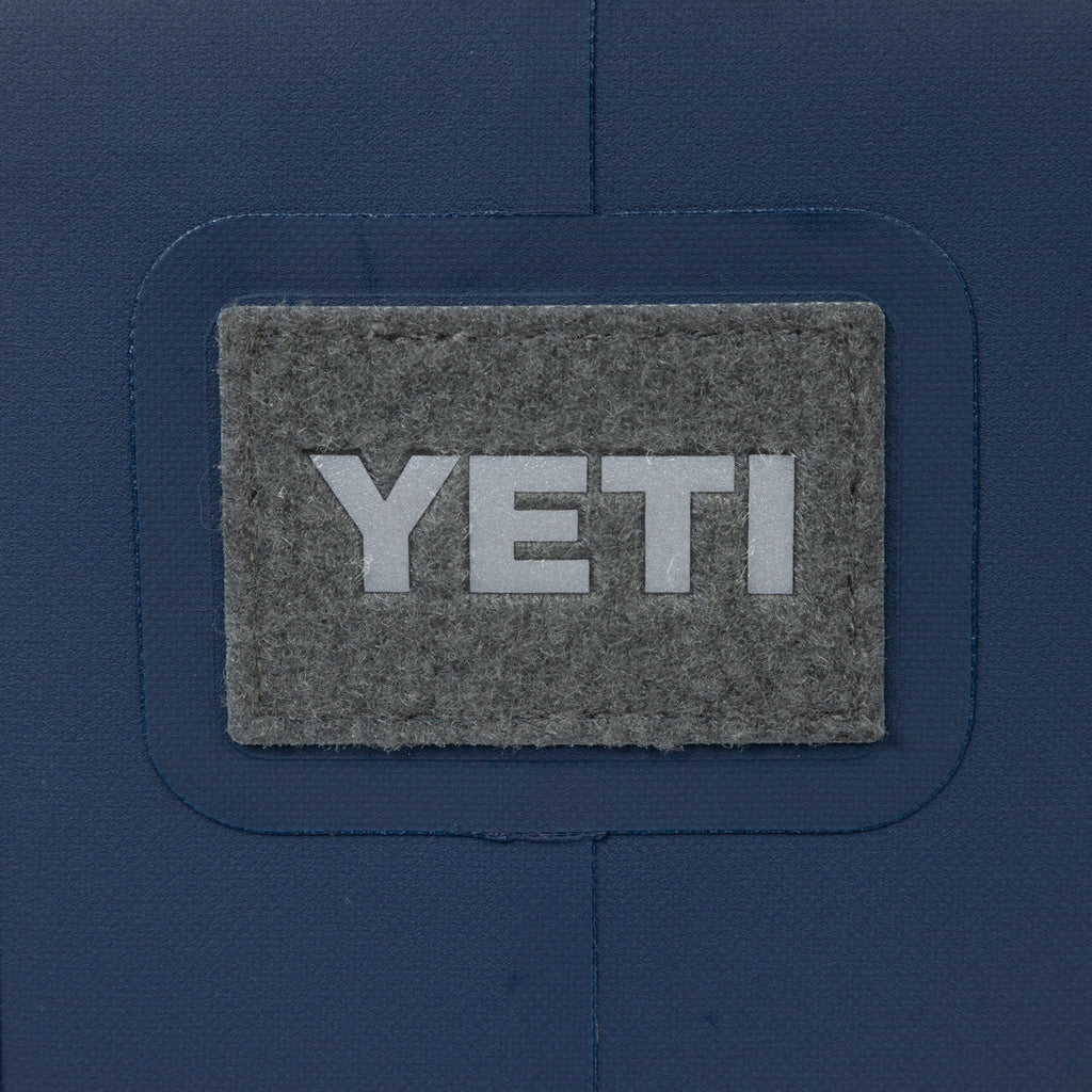 YETI Hopper Flip® 8 Cool Bag in Navy
