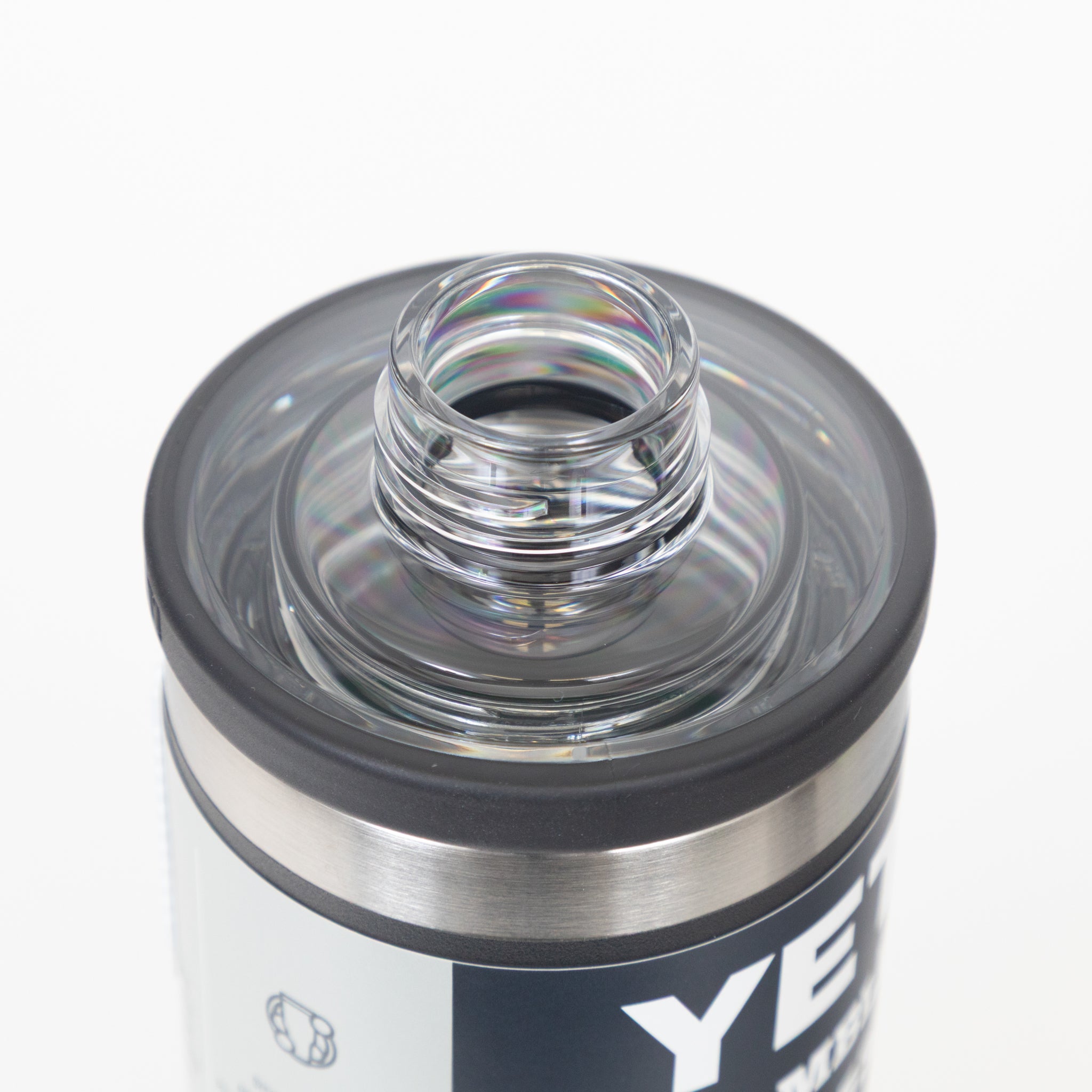 YETI Rambler® 18 oz (532 ml) Bottle with Chug Cap in Black