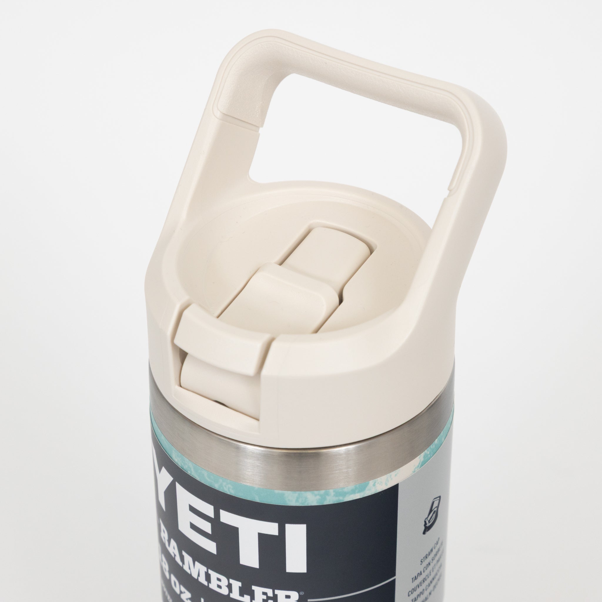 YETI Rambler® 18 oz (532 ml) Bottle With Straw Cap in Sea View