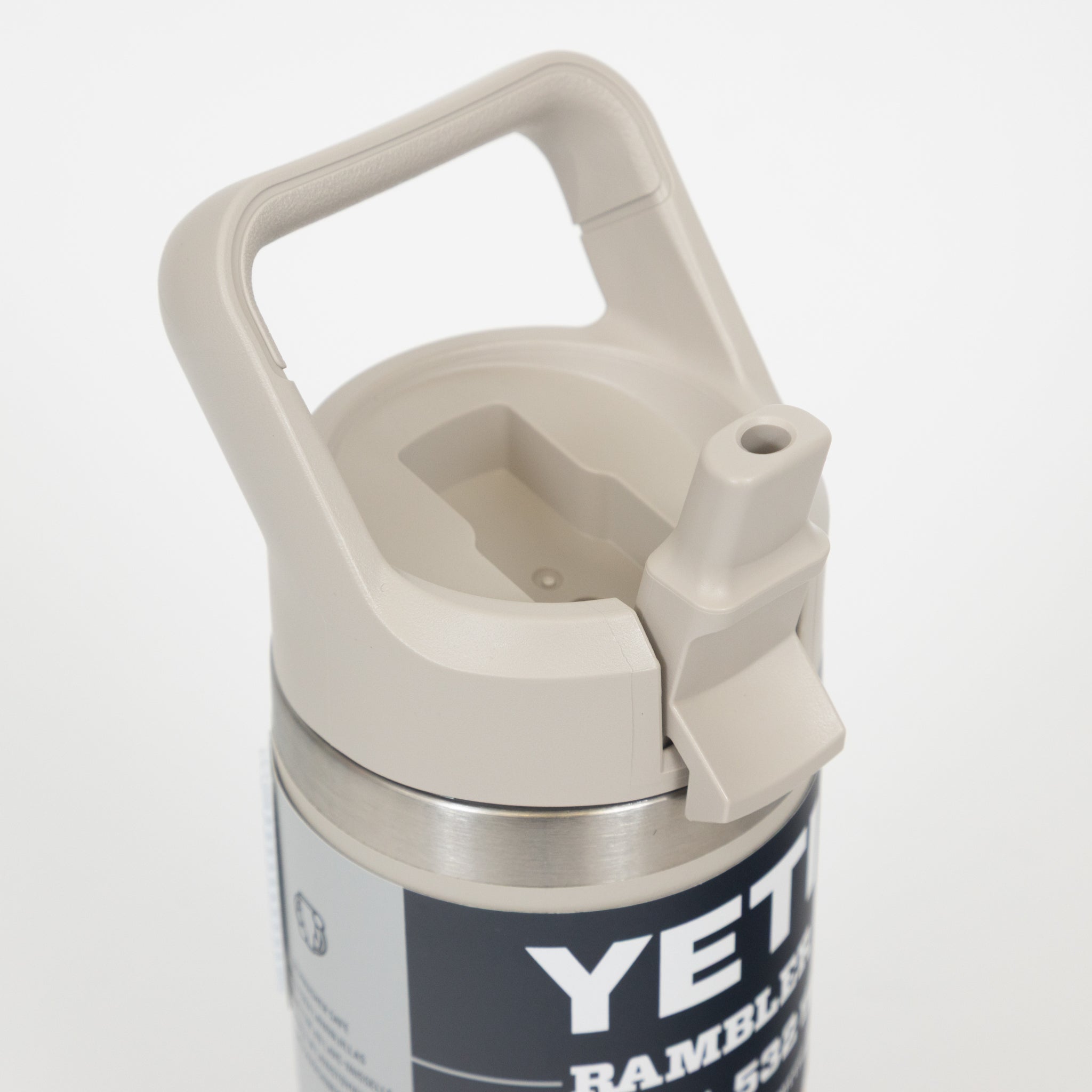 YETI Rambler® 18 oz (532 ml) Bottle with Straw Cap in Cape Summer Camp
