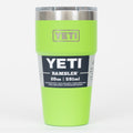 YETI Rambler 20 oz (591 ml) Stackable Cup in Venom