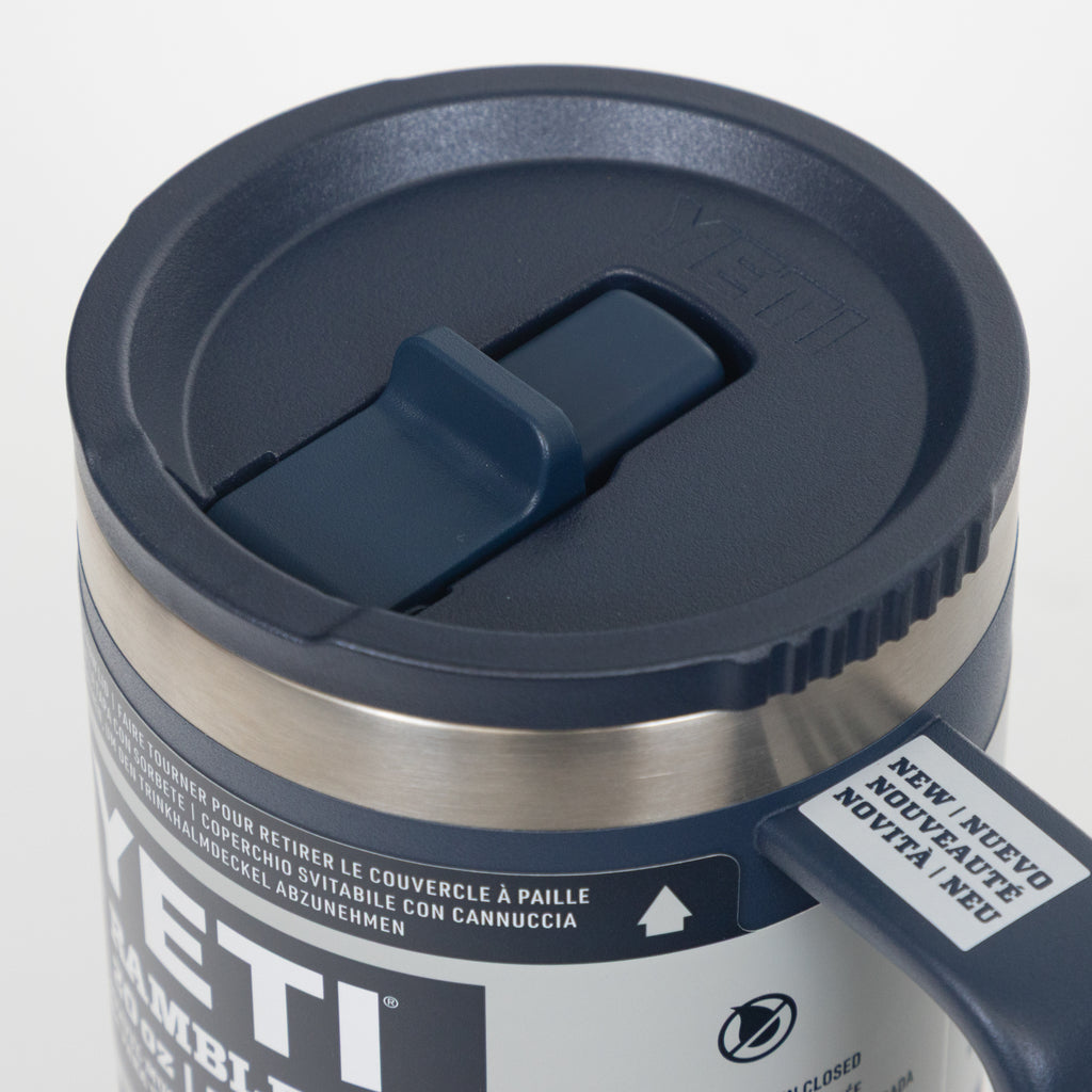 YETI Rambler® 20 oz (591 ml) Travel  Straw Mug in Navy