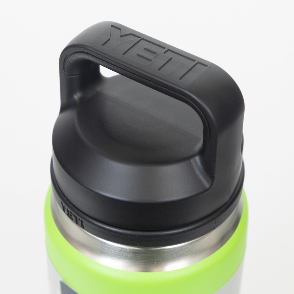 YETI Rambler® 26 oz (769 ml) Bottle With Chug Cap in Venom