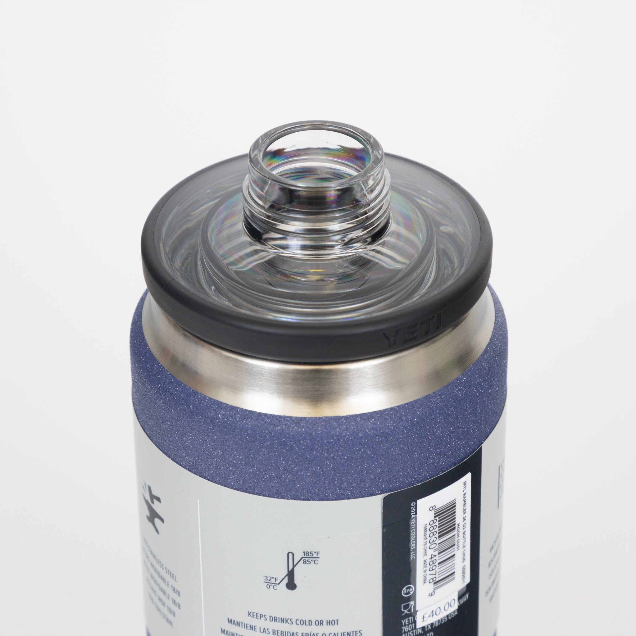 YETI Rambler® 26 oz (769 ml) Bottle With Chug Cap in Moon Dust