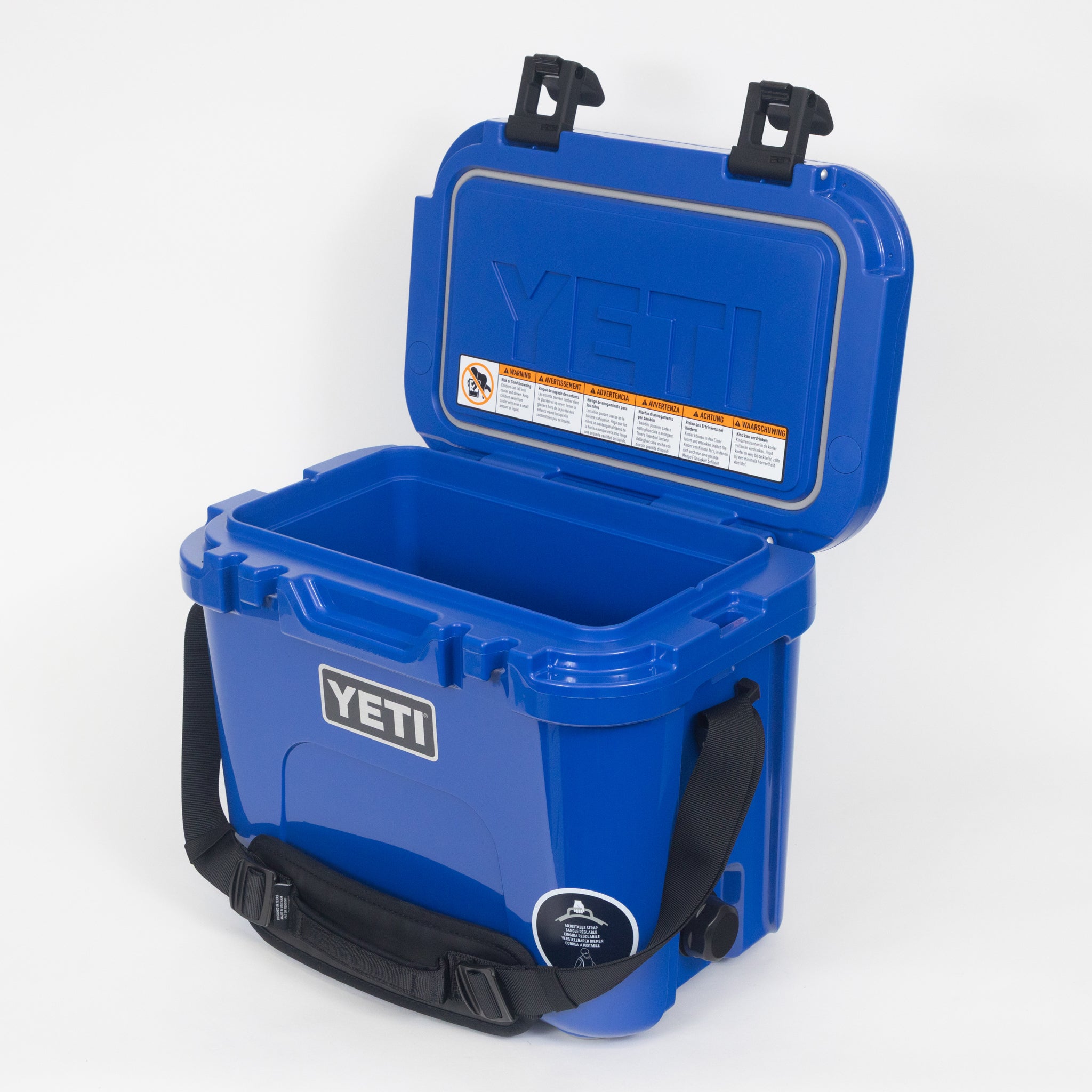YETI Roadie® 15 Cool Box in ROYAL BLUE