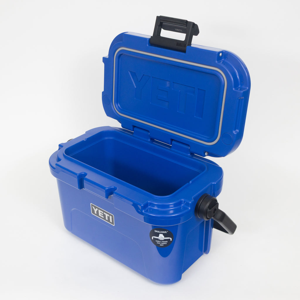 YETI Roadie® 8 Cool Box in ROYAL BLUE