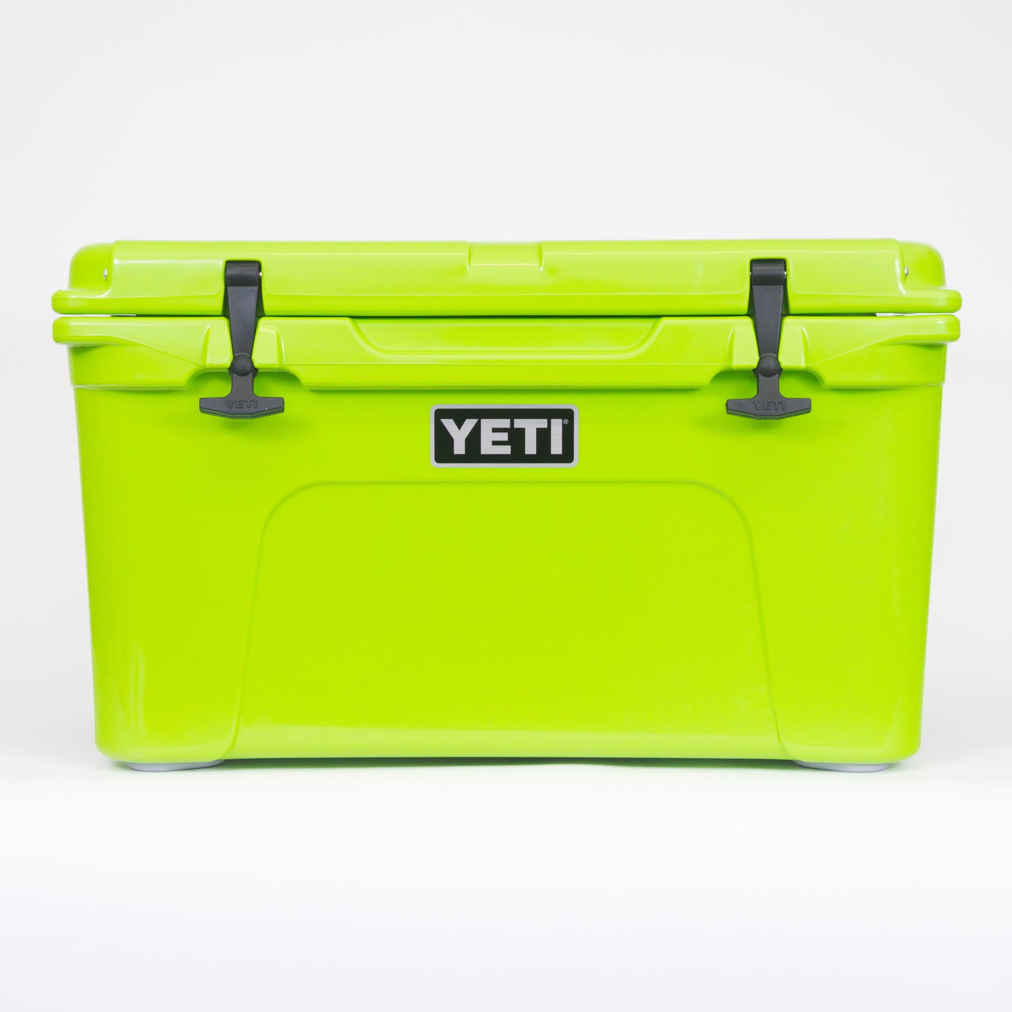 YETI Tundra® 45 Cool Box in Venom