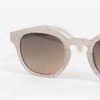 IZIPIZI #C The Retro Sunglasses in CERAMIC BEIGE