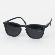 IZIPIZI #E The Polarized Sunglasses in BLACK