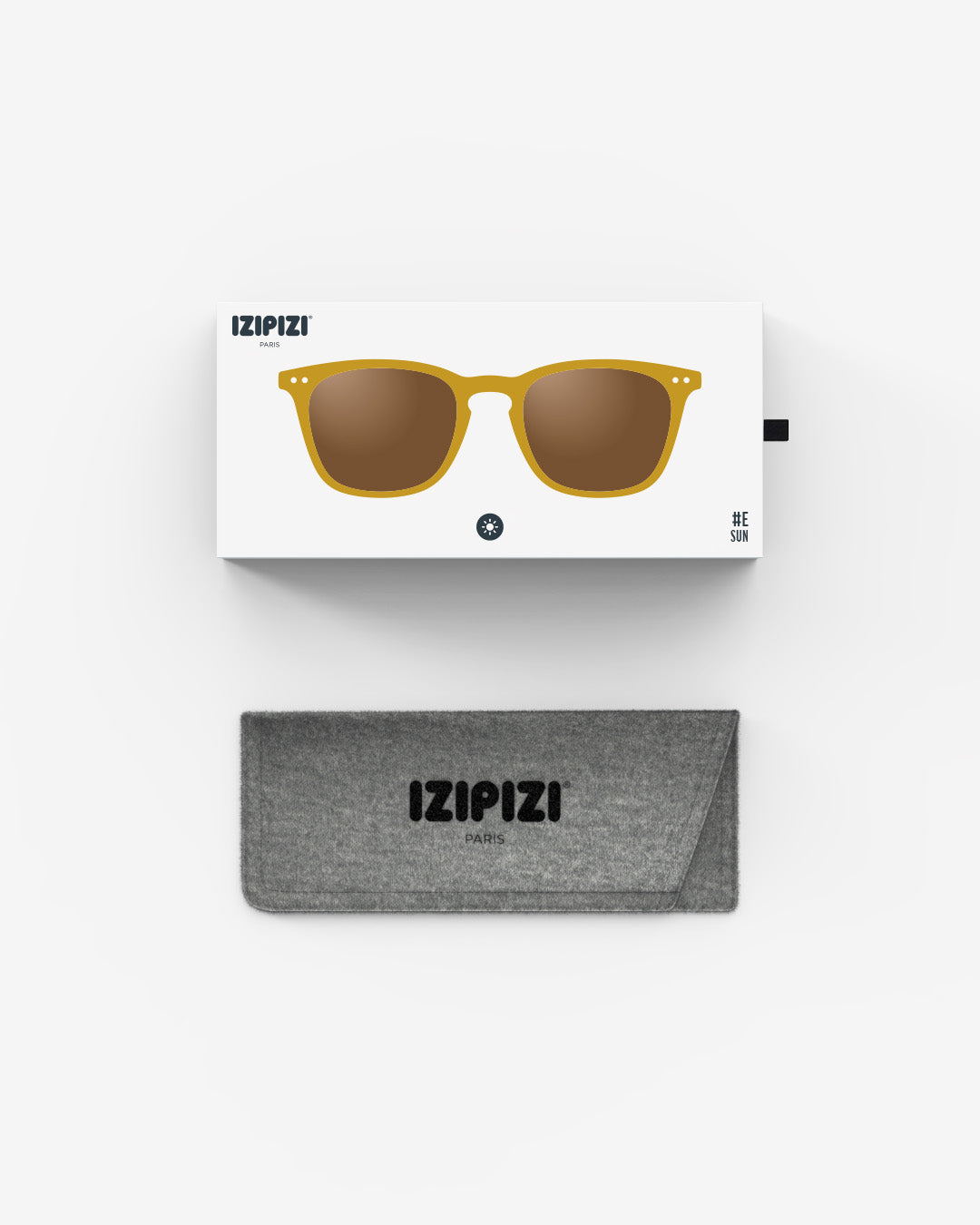 IZIPIZI #E The Trapeze Sunglasses in GOLDEN GREEN