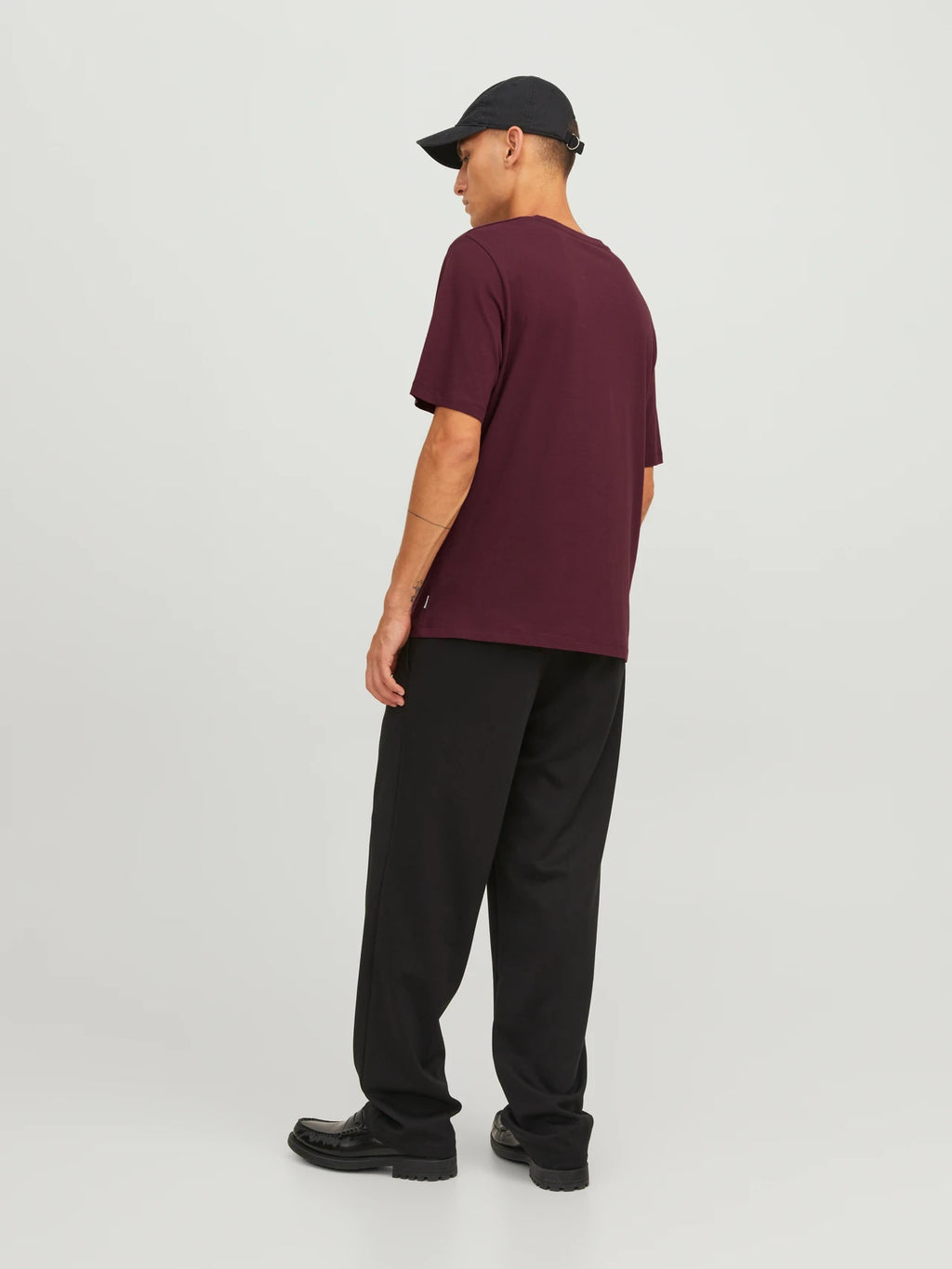 JACK & JONES Organic Cotton Basic Slim T-Shirt in BURGUNDY