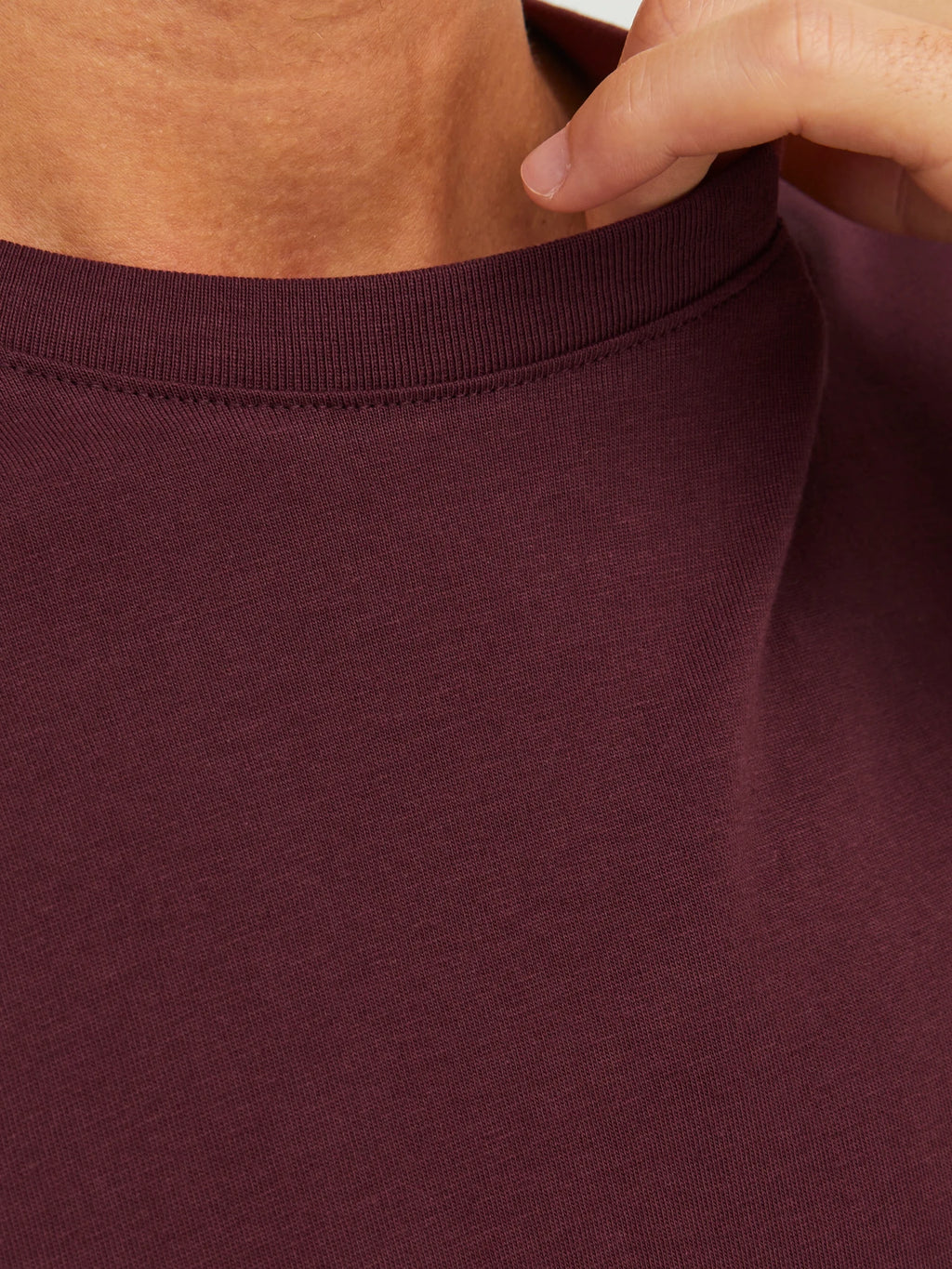 JACK & JONES Organic Cotton Basic Slim T-Shirt in BURGUNDY