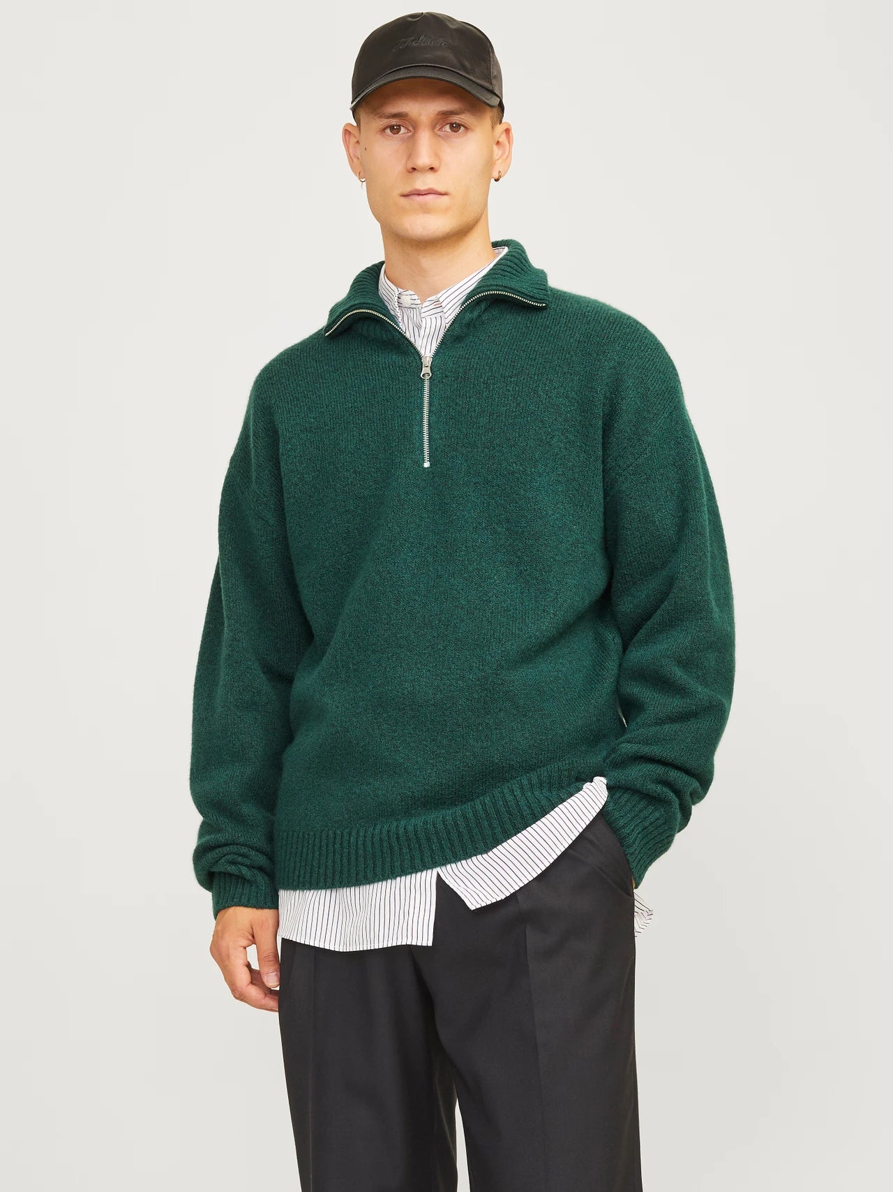JACK & JONES Knit Quarter Zip in GREEN