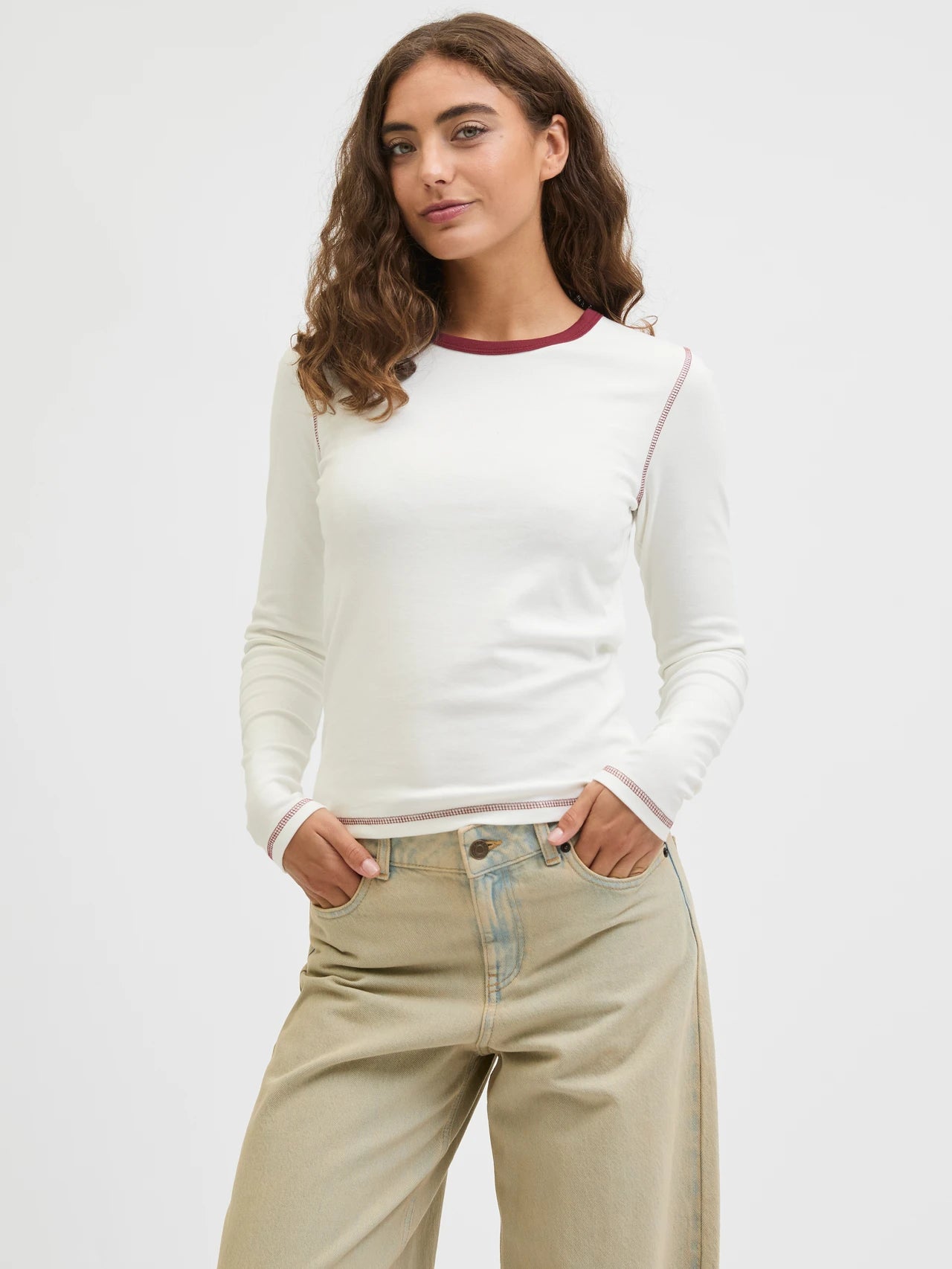 Womens JJXX Contrast Long Sleeve T-Shirt in OFF WHITE