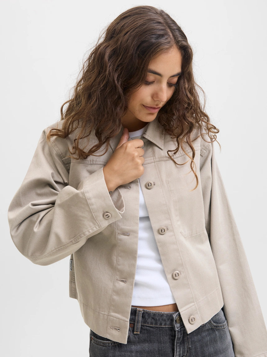 Womens JJXX Katy Overshirt in BEIGE