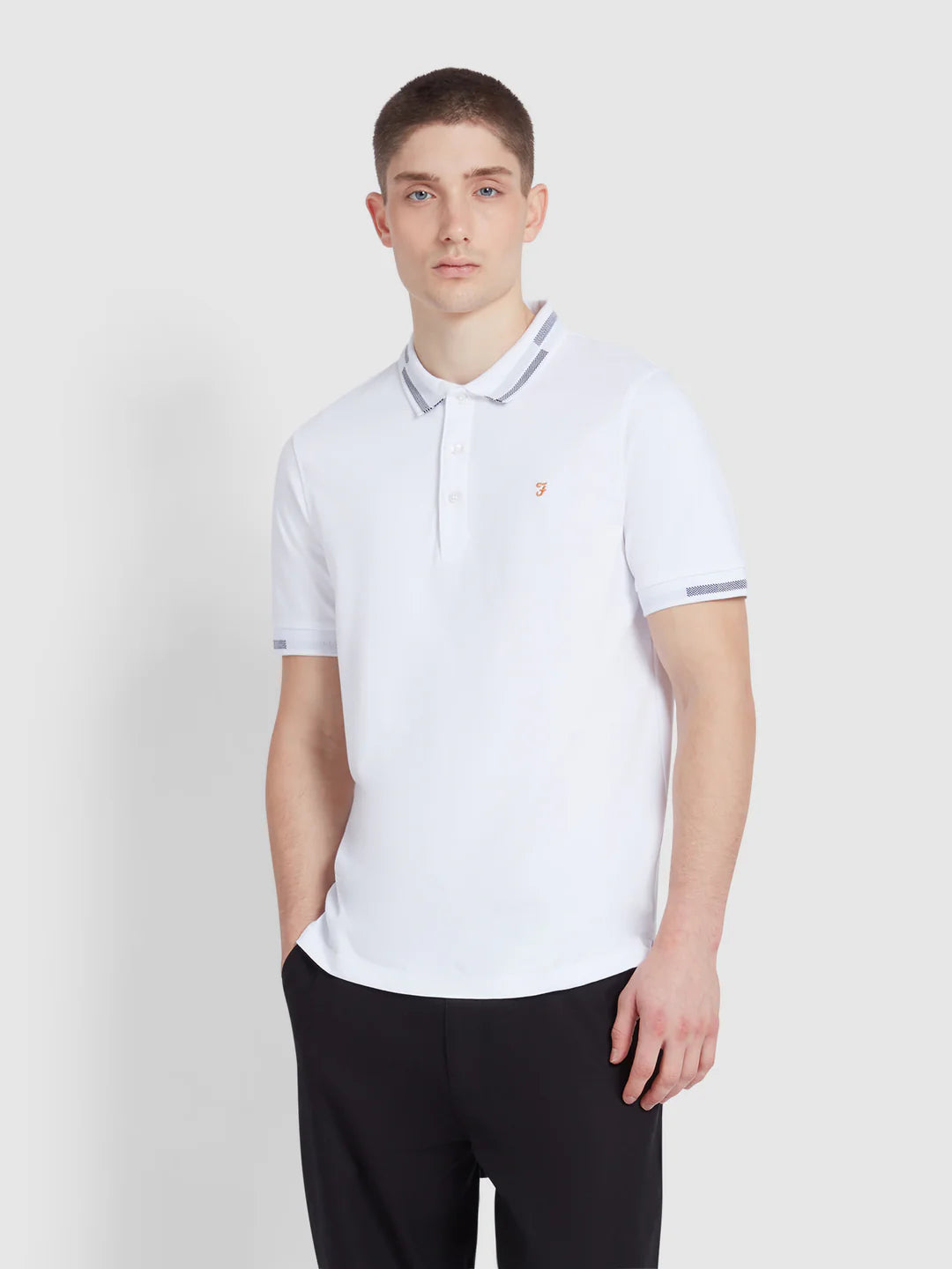 FARAH Purdy Short Sleeve Polo Shirt in WHITE