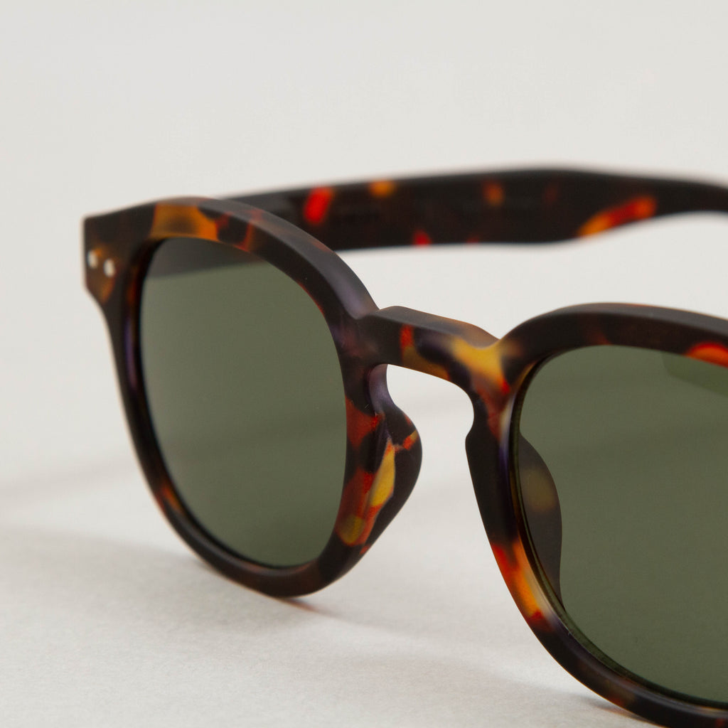#C The Retro Sunglasses in TORTOISE GREENIZIPIZI - CACTWS