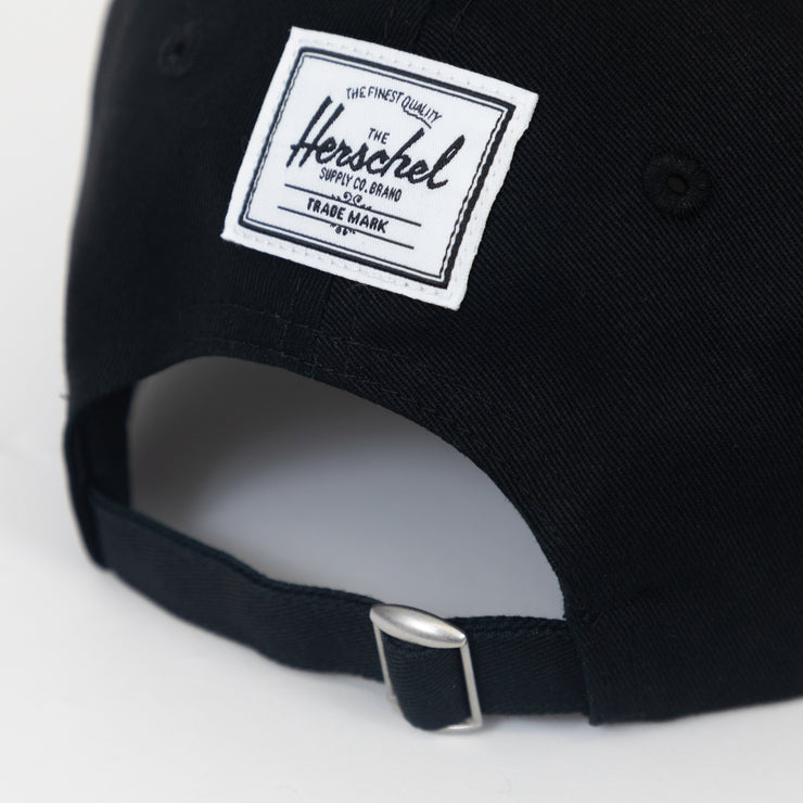HERSCHEL SUPPLY CO. Bart Simpson Sylas Classics Cap in BLACK