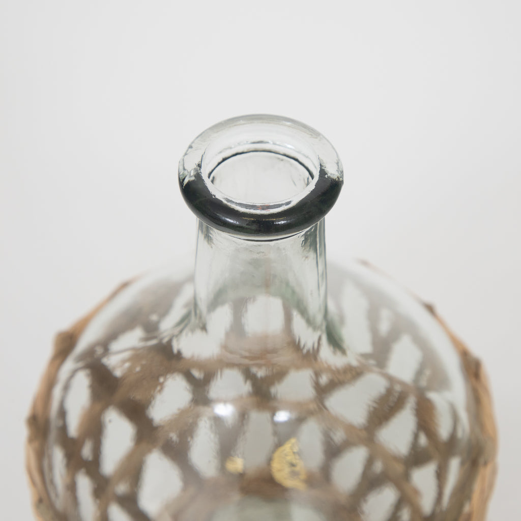 Maluku Bottle Glass & SeaGrass Vase