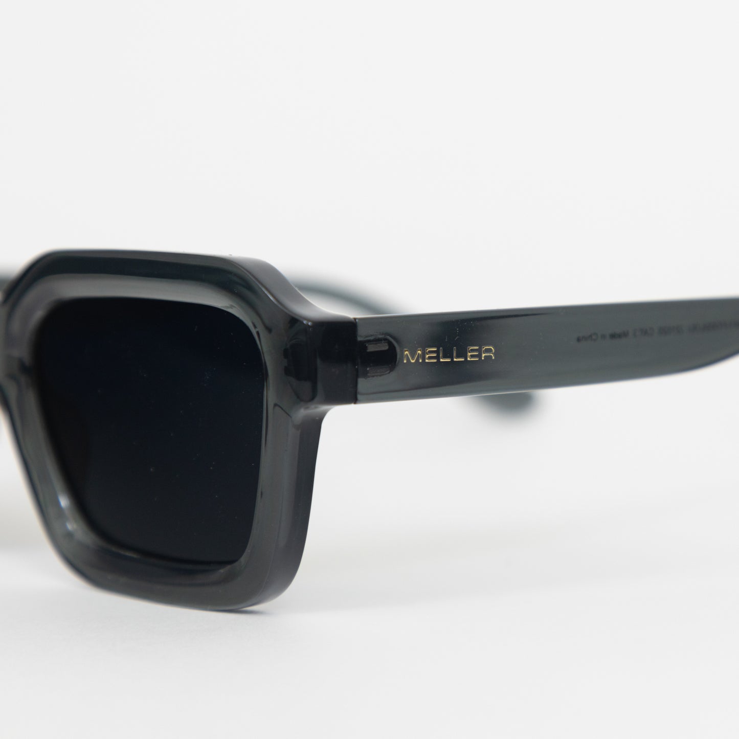 MELLER Nayah Fossil Sunglasses in OLIVE