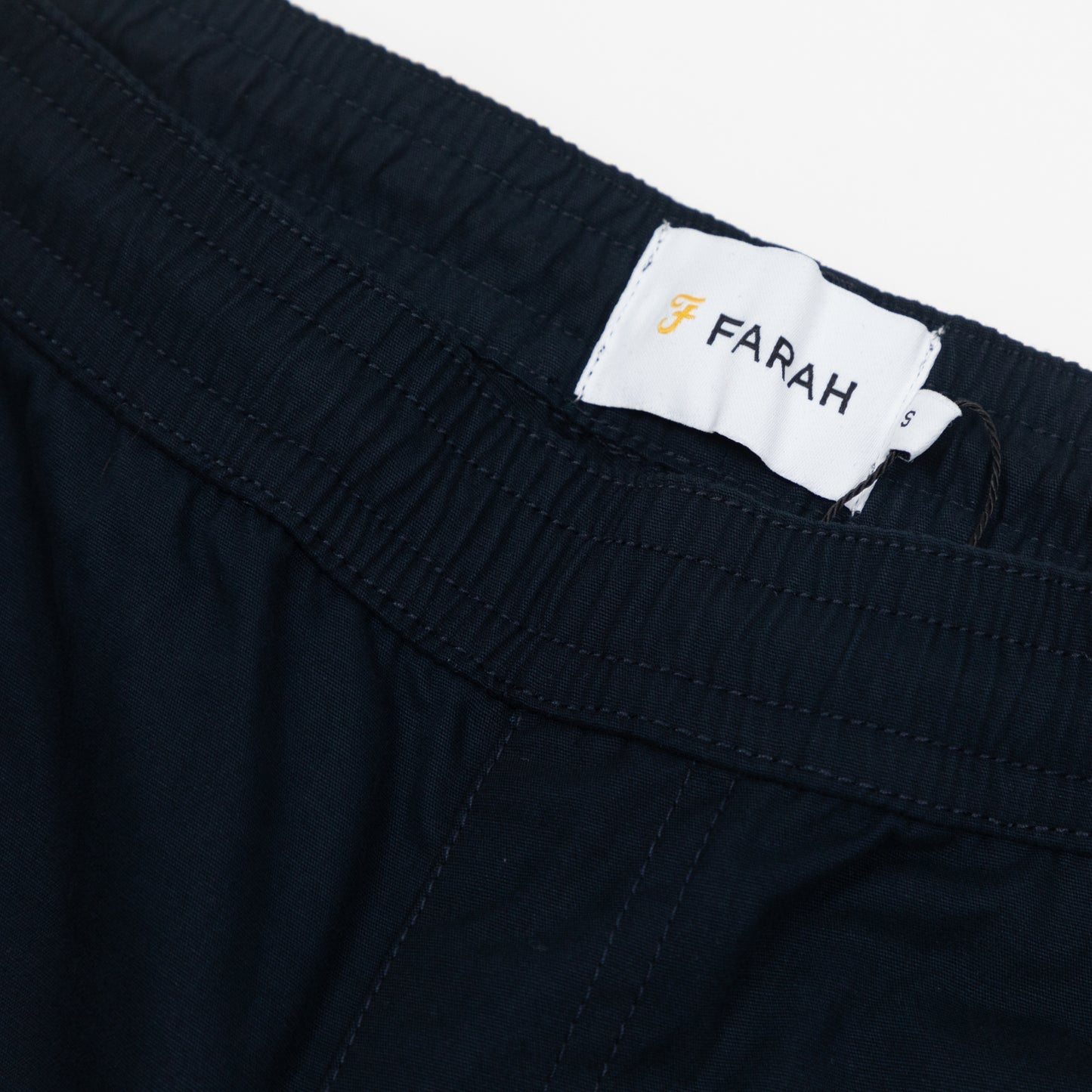 FARAH Rushmore Chino Trousers in TRUE NAVY