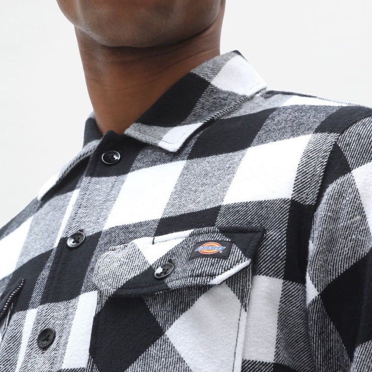 DICKIES Sacramento Check Shirt in BLACK & WHITE
